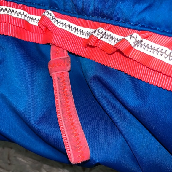 Ivivva Athletica Lululemon Duffle Bag - Picture 5 of 9